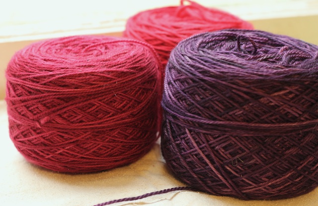 Since I'm already bringing back-up yarn for both the shawl and my mum's socks, adding another one isn't that much more.