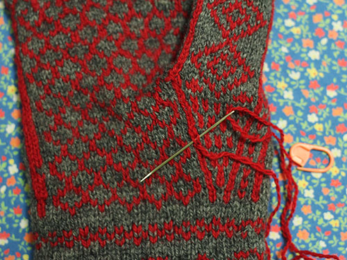 Duplicate stitch looks a little clumsy initially, but L has been wearing these all week and now you can't even tell.