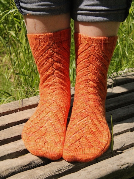 It was quite a sunny day when we shot these, but since they're meant to be summer socks I guess that's alright.